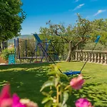 別荘 Five-bedroom In Vinjani Donji *
