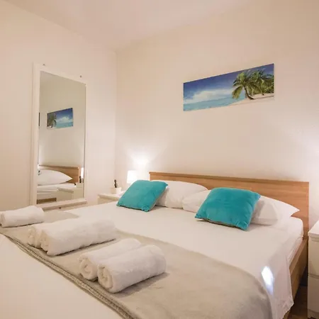 別荘 Five-bedroom In Vinjani Donji